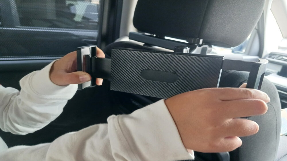 車用タブレットホルダー5